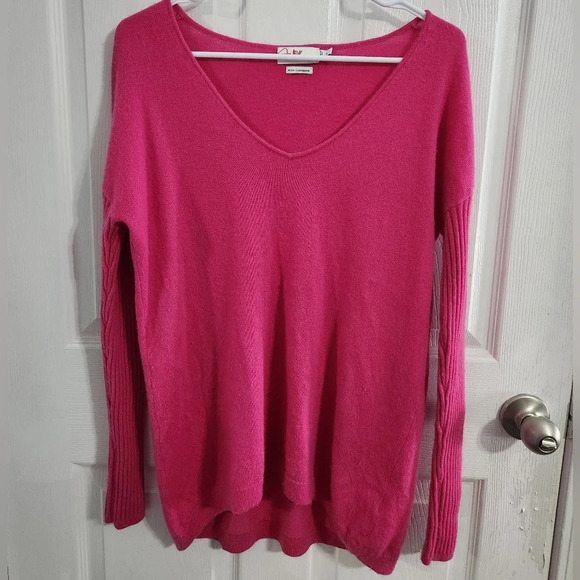 Vinyard vines wool Cashmere vneck sweater link barbiecore soft oversized Small - Picture 1 of 7